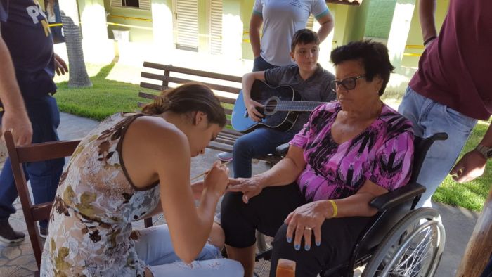 VISITA AO LAR DO IDOSO 